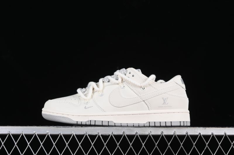 Nike Dunk Shoes